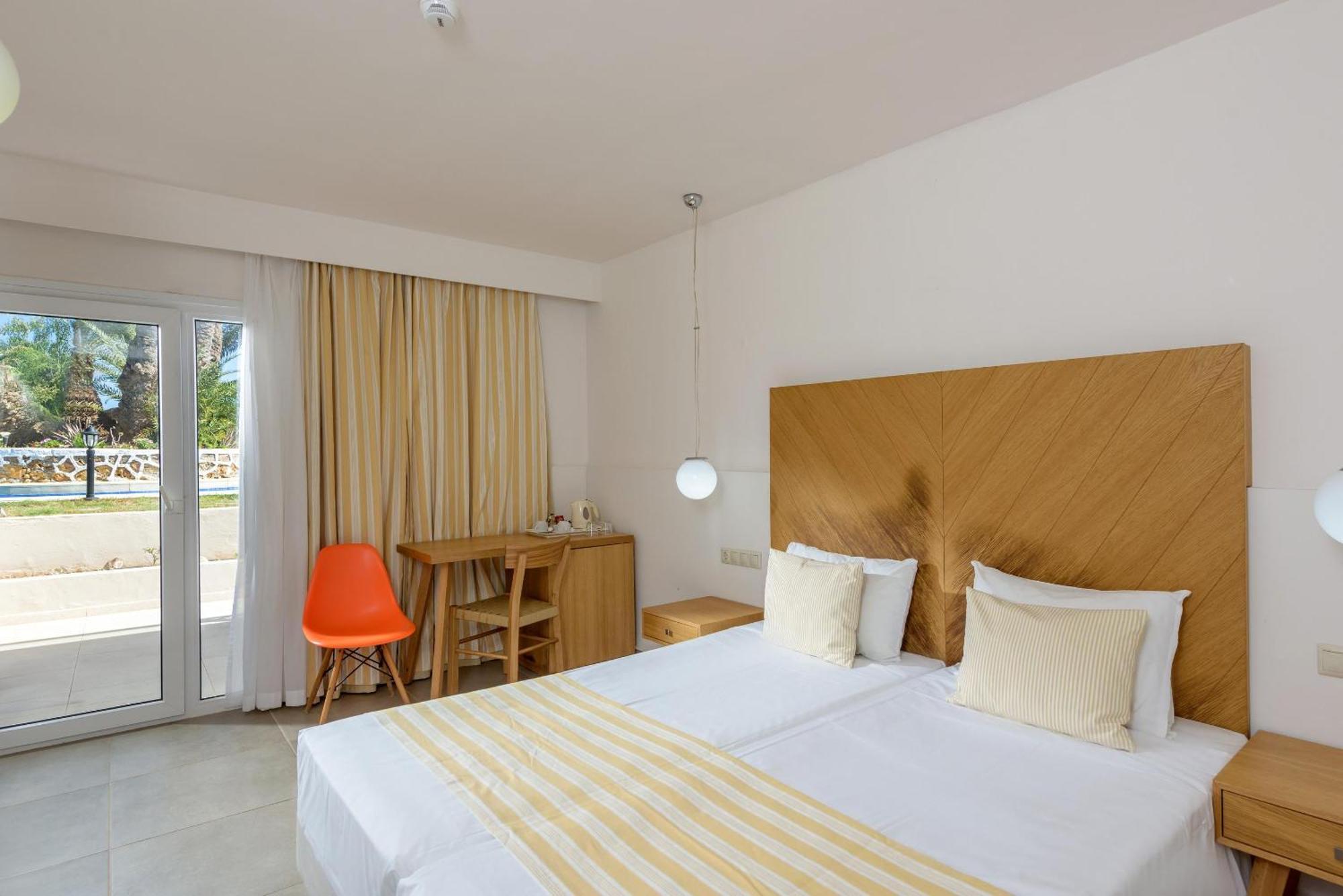 Zeus Hotels Palm Beach Stalida Екстериор снимка